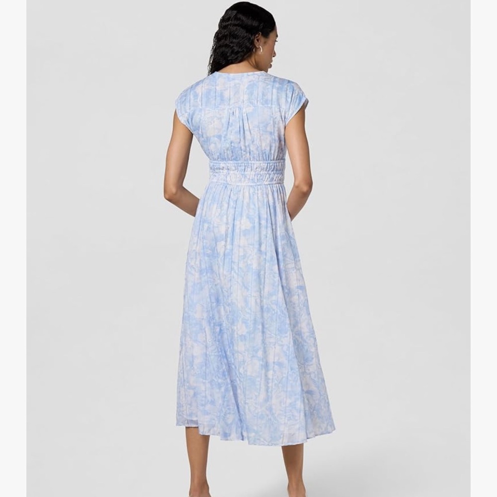Club Monaco   
Tie Front Flutter Sleeve Midi Dress - Picture 3 of 8